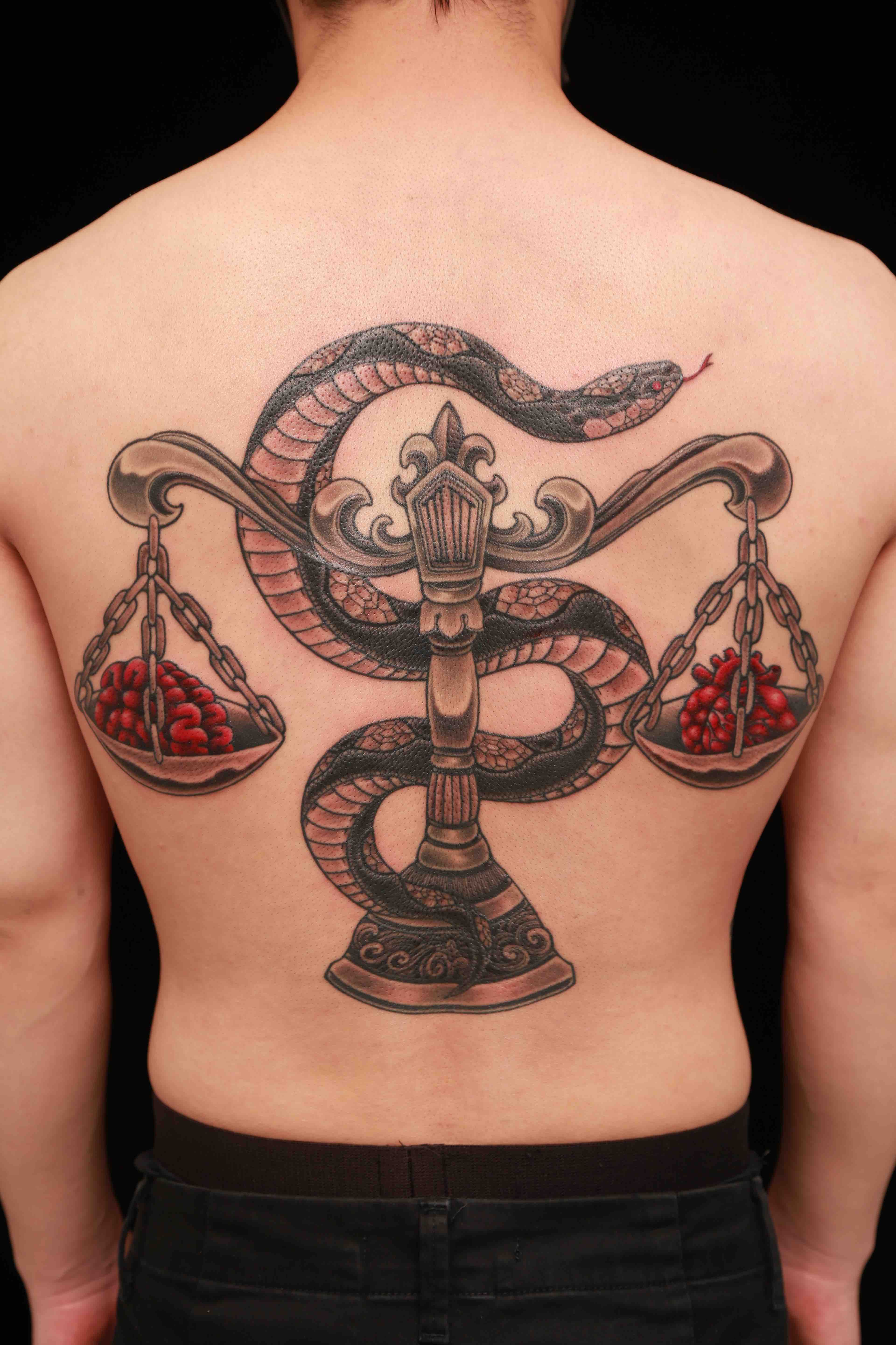 蛇と天秤のタトゥーデザイン Blog Genko Tattoo Studio